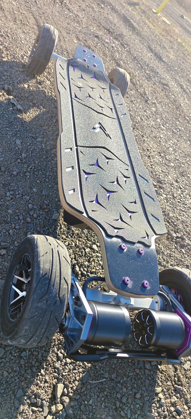 Customer photo review of Acedeck® Nomad N1 Electric Skateboard-Best DKP All-terrain Electric Skateboard