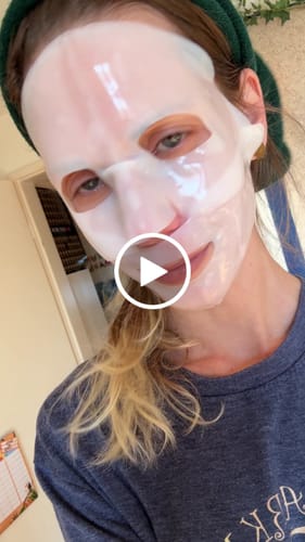 Customer video review of Bio-Kollagen Gesichtsmaske