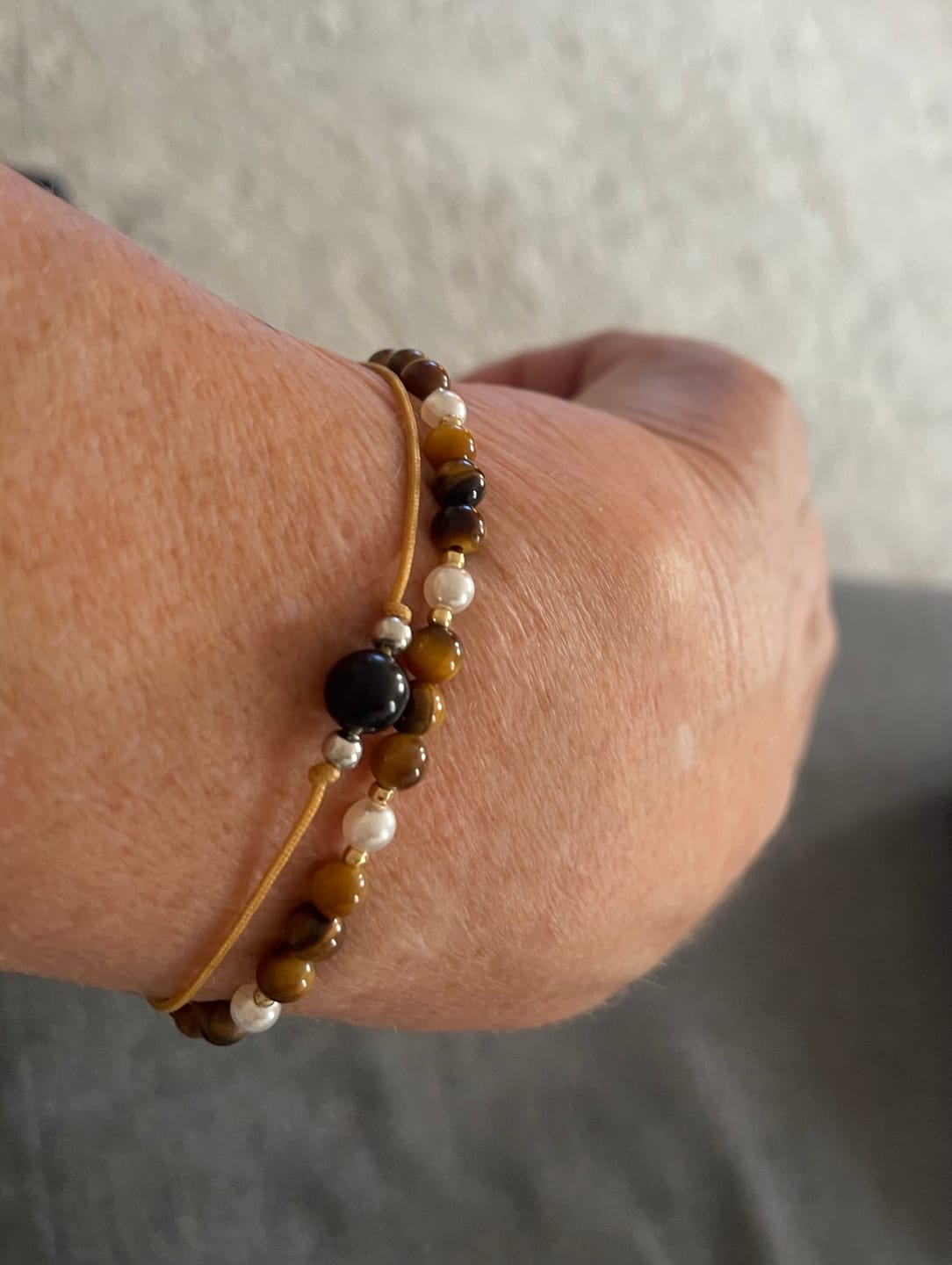 Customer photo review of Tigerauge Armband - zarte Stärke