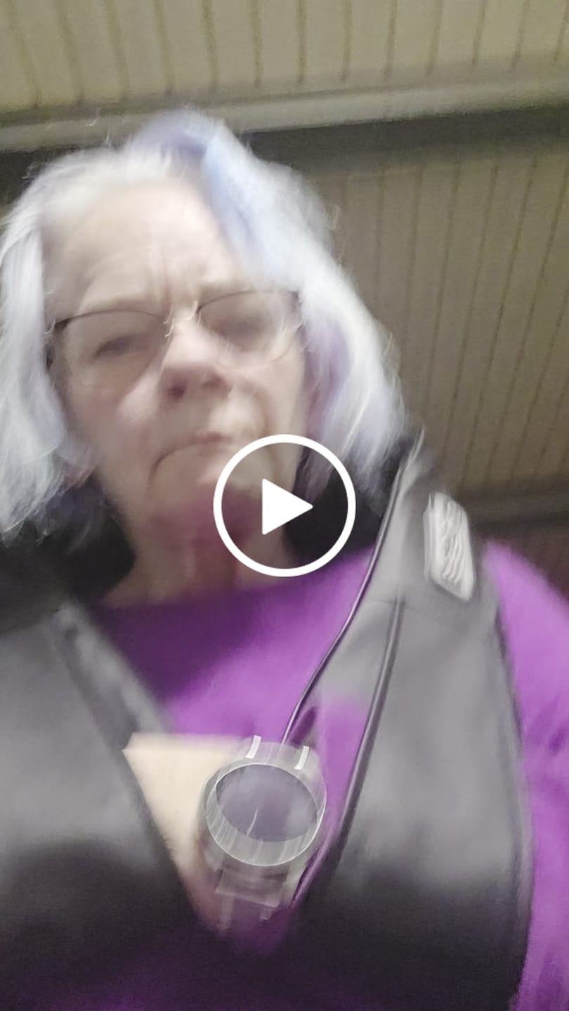 Customer video review of HomeMassager - Professionel skulder og nakkemassage derhjemme