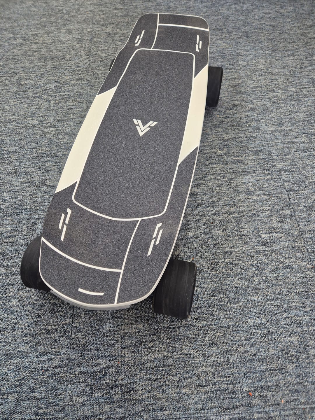 Customer photo review of Acedeck® Stella Blizzard-Most Powerful Portable Electric Skateboard & Shortboard