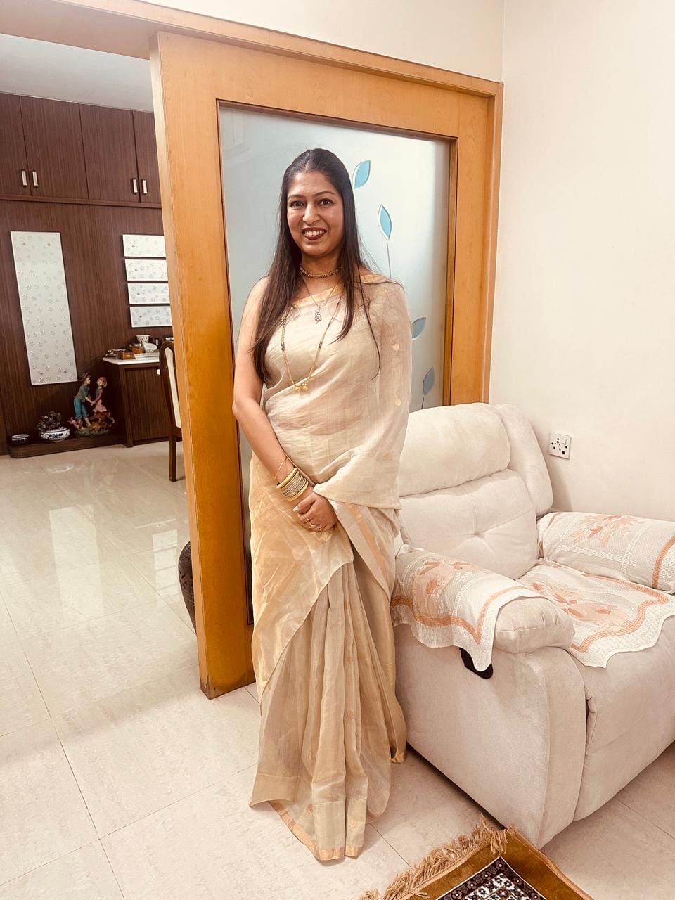 Customer photo review of HOV Handloom Chanderi Half Tissue Saree - Round Buta - 004-01