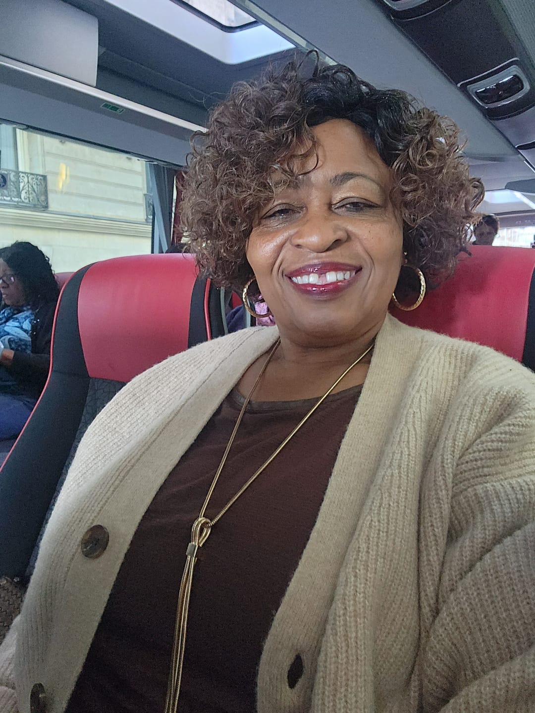 Customer photo review of Vanessa Super C-Side Lace Part Wig - DALIS