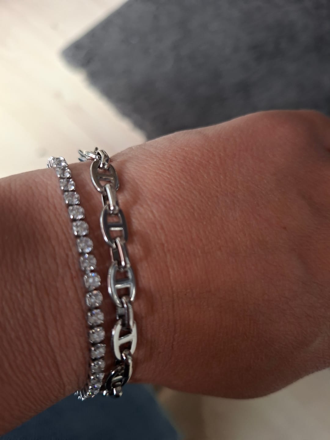 Customer photo review of Hi-Life Tennis Armband 14K Vergoldet