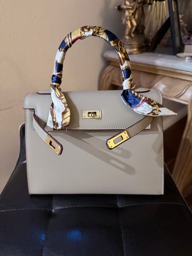 Customer photo review of Celine