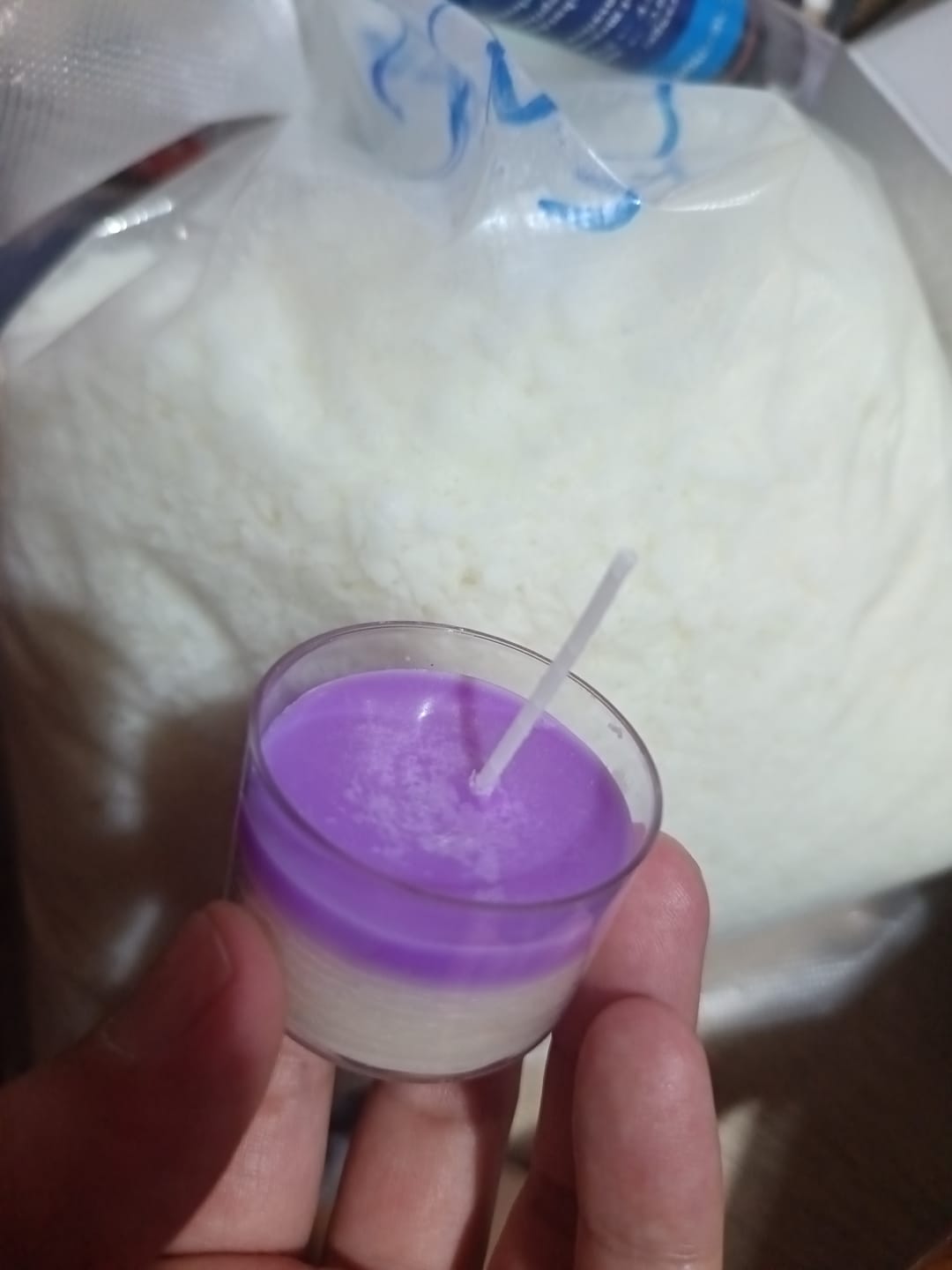 Customer photo review of Cera de soja 1 kg bajo punto de fusión 52 grados bpf escamas cera de soya