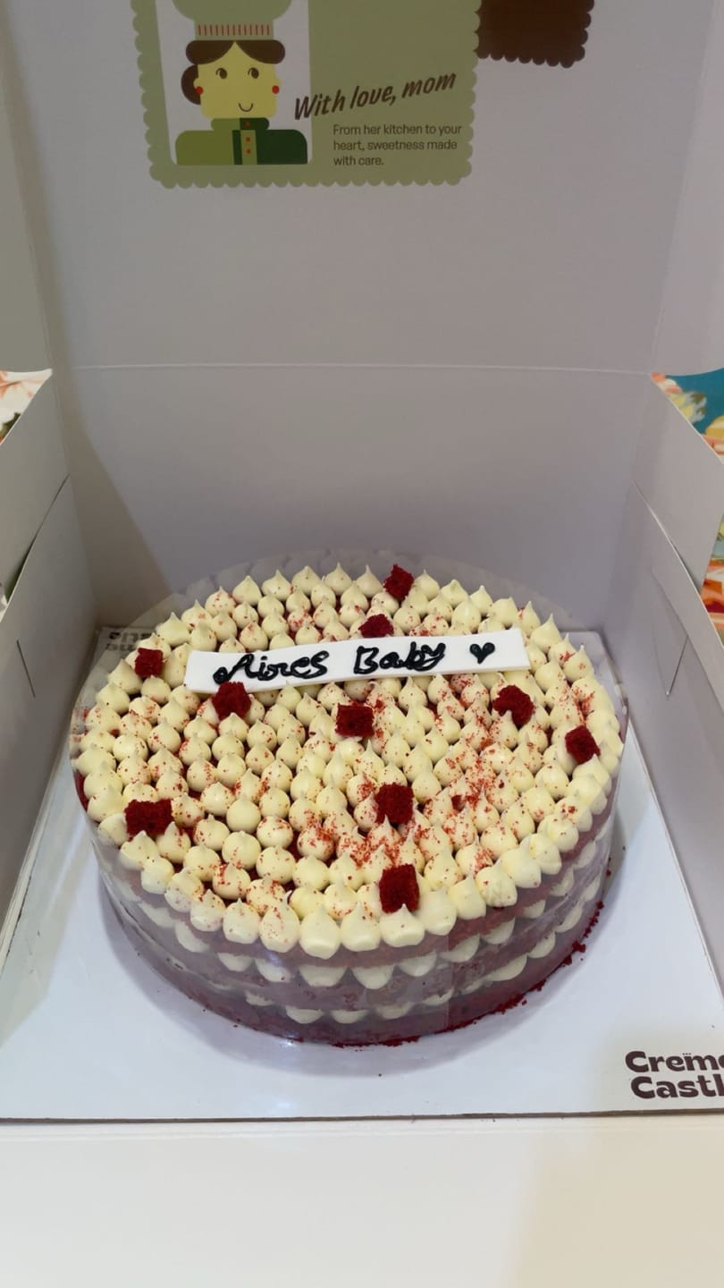 Customer photo review of Red Velvet
