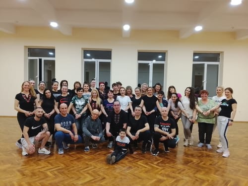 Customer photo review of Тениска с V деколте - "Самоковска"
