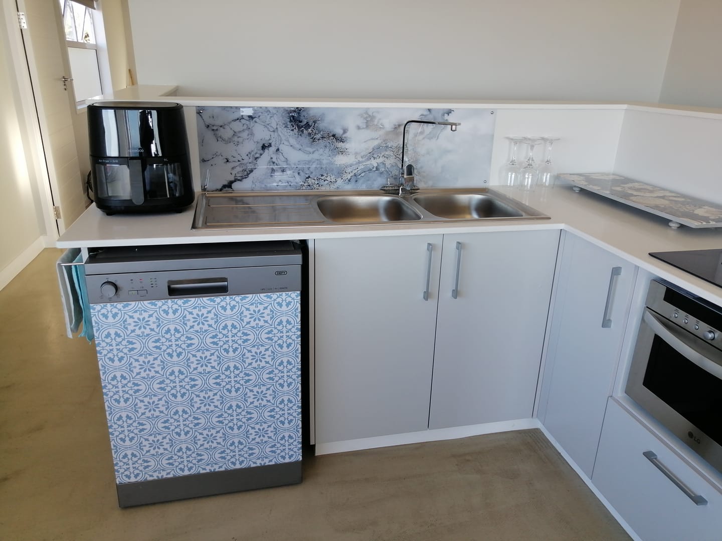 Customer photo review of Dishwasher Sticker | 700x650mm
