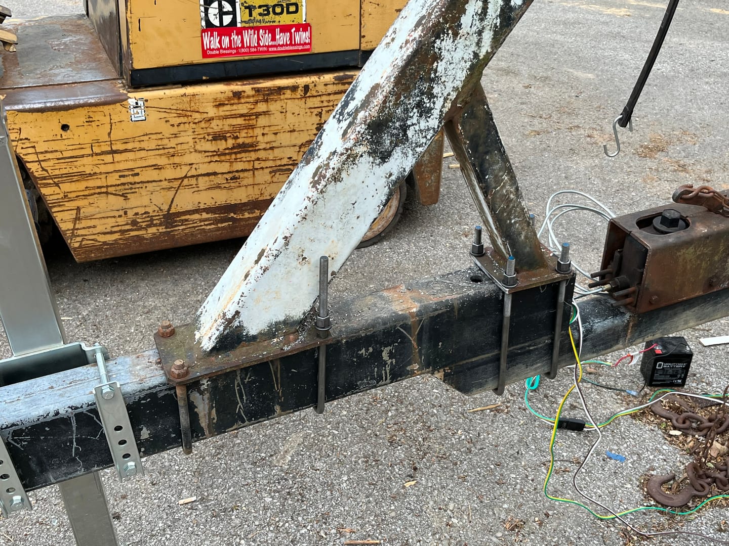 Customer photo review of 7/16 Inch Diameter U-Bolts - Square
