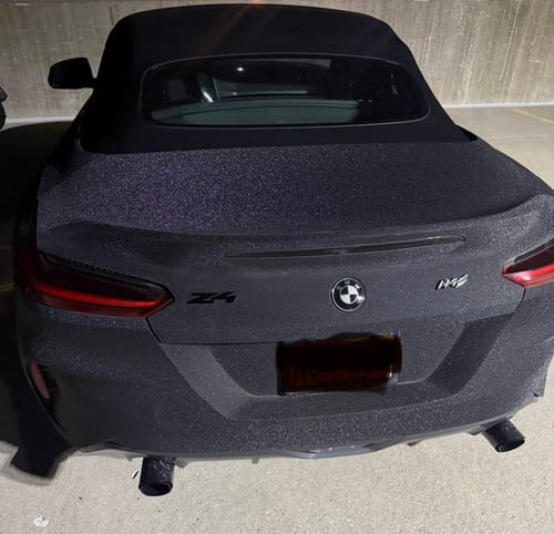 Customer photo review of GLOSS BLACK TRUNK EMBLEM FOR BMW G29 Z4