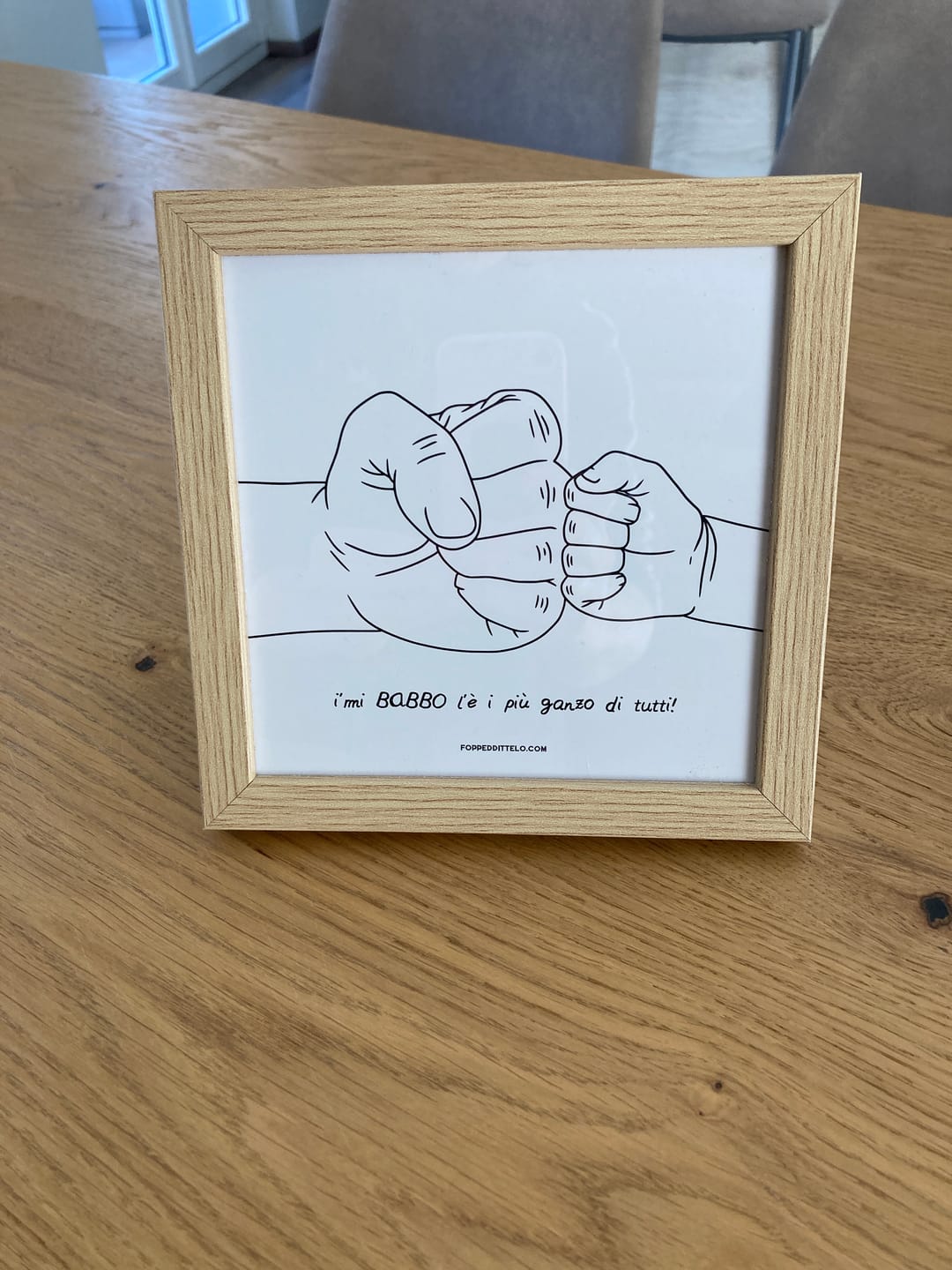 Customer photo review of I'MI BABBO L'È I'PIÙ GANZO DI TUTTI PUGNETTI + CORNICE