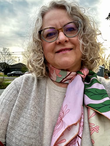 Customer photo review of Brand New Sand Beige Cashmere Crew Neck T-Shirt Large UK 16-18