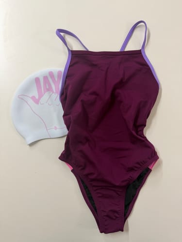 Customer photo review of LENNOX ONE PIECE - Sangria|Lilac Haze
