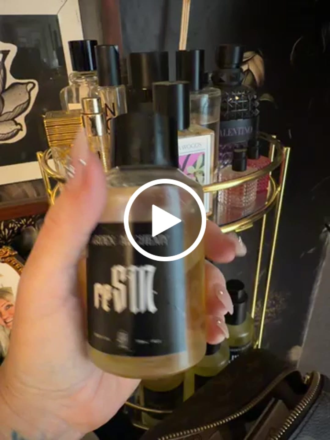 Customer video review of reSIN body oil