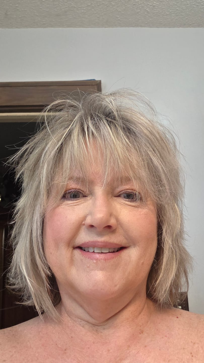 Customer photo review of (Almost Out of Stock) Hair Styling Powder