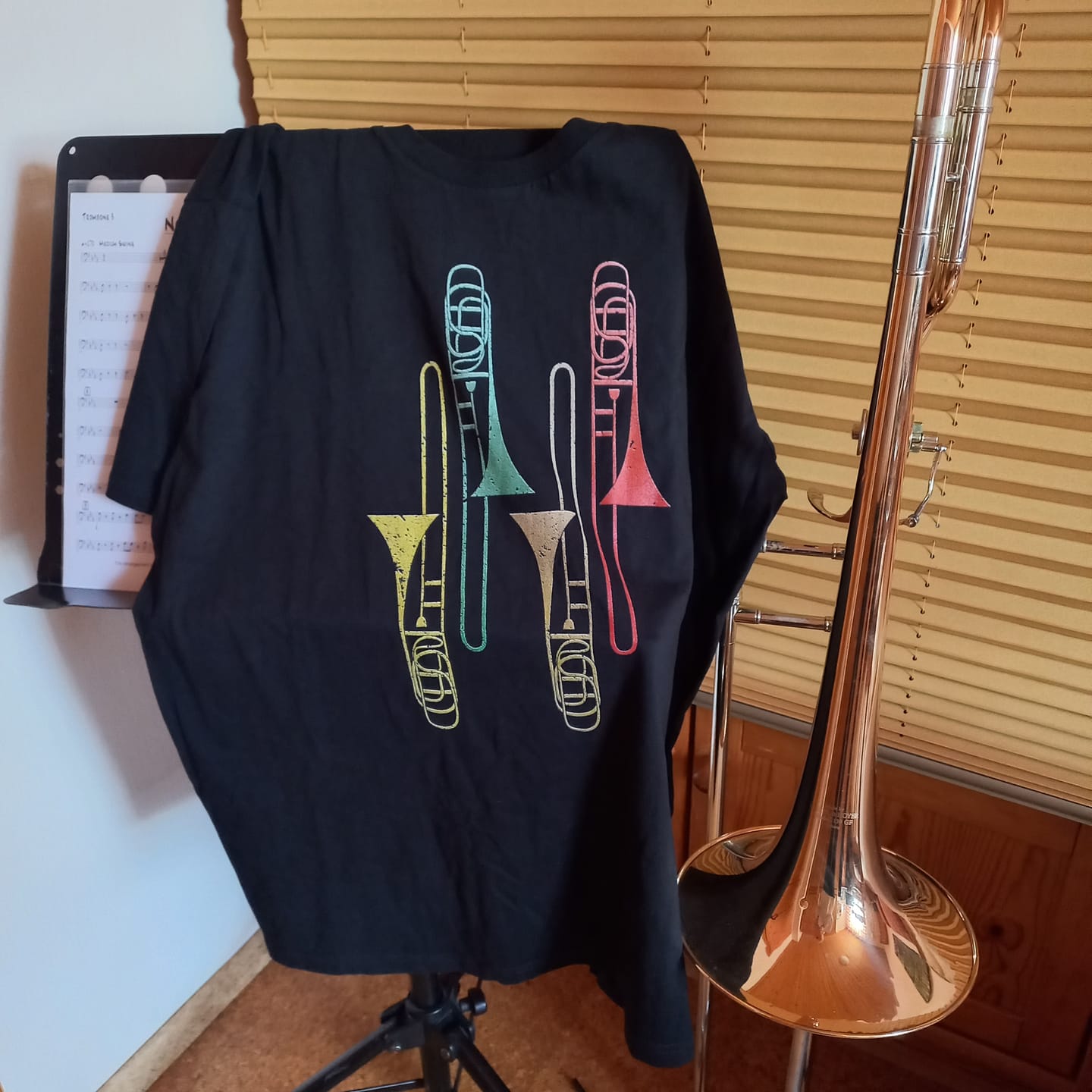 Customer photo review of Posaune Vintage Design – Premium Bio T-Shirt