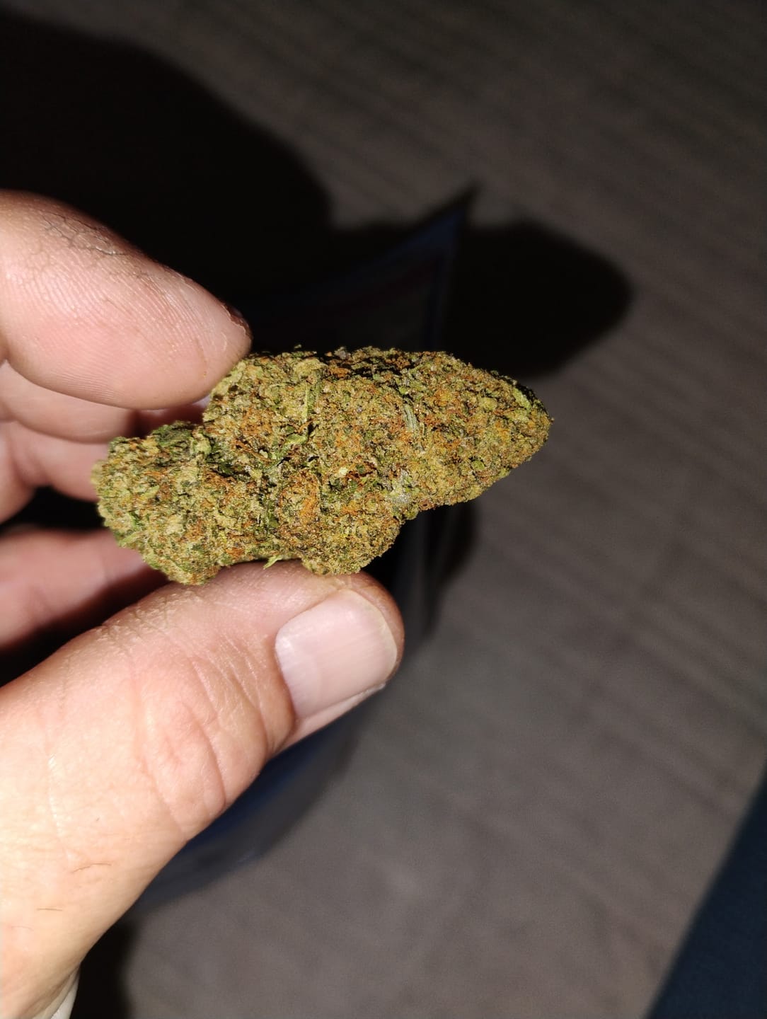 Customer photo review of Diamond Rain Runtz Greenhouse THCA