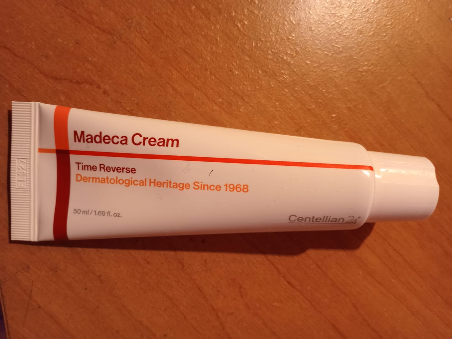 Customer photo review of [Centellian24] Madeca Cream Time Reverse Season 7 50ml