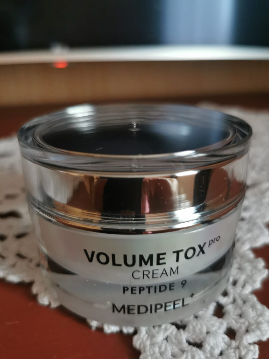 Customer photo review of Atjaunojošs krēms ar peptīdiem Medi-Peel Volume Tox Cream Peptide 9 Pro