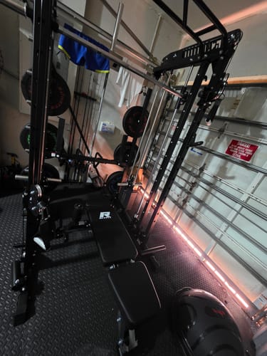 Customer photo review of RitFit GATOR 1600LB Adjustable Weight Bench