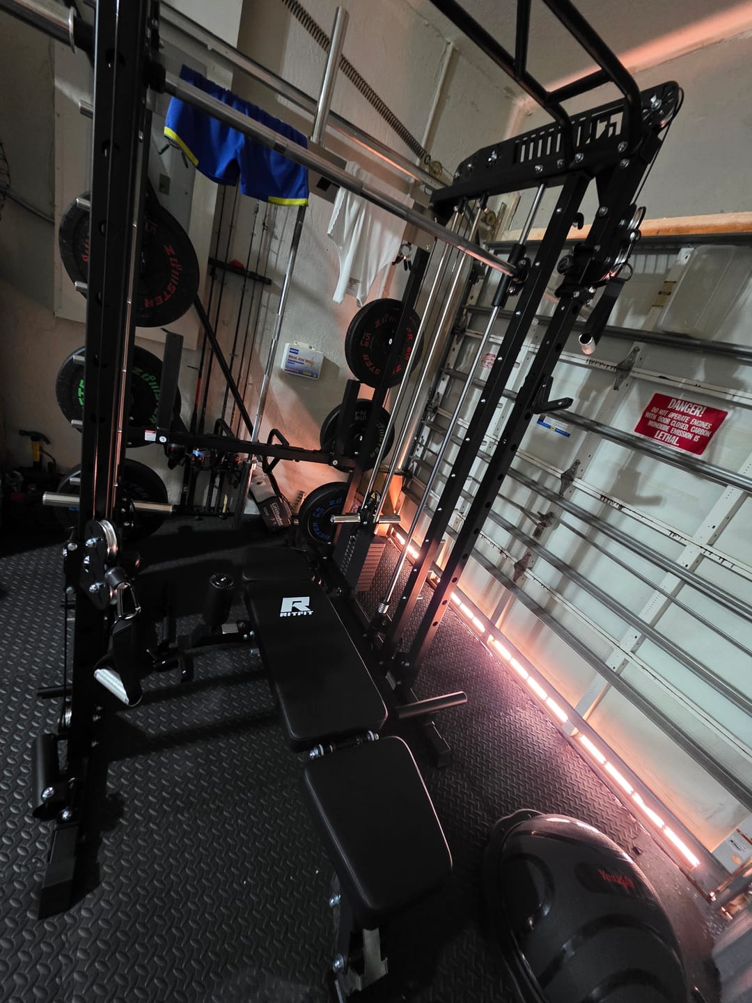 Customer photo review of RitFit GATOR 1600LB Adjustable Weight Bench