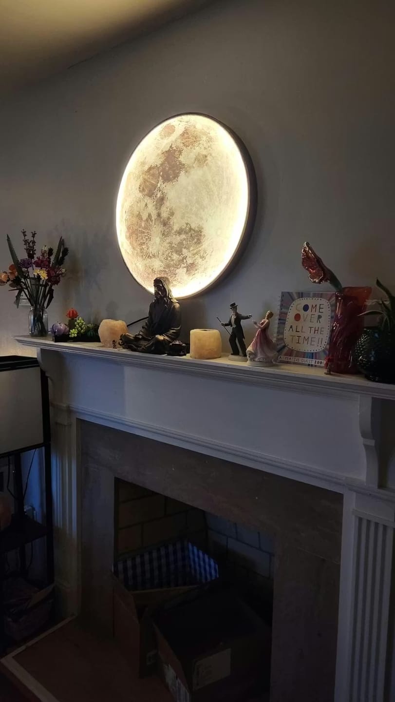 Customer photo review of WOMO Mond/Erde Runde Wandleuchte-WM6102