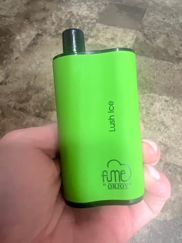 Customer photo review of Fume Infinity Plus 4500 Puffs