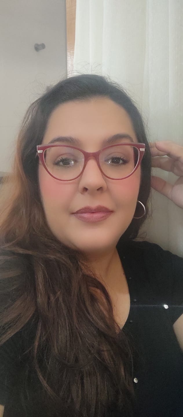 Customer photo review of Cherry Gloss - Vizzela