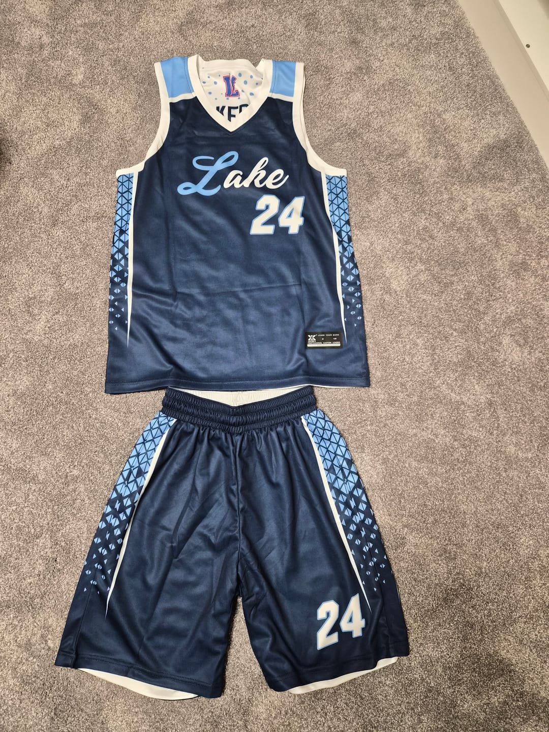 Customer photo review of Custom Navy White Side Gradient Patttern Double Side Sports Uniform Basketball Jersey
