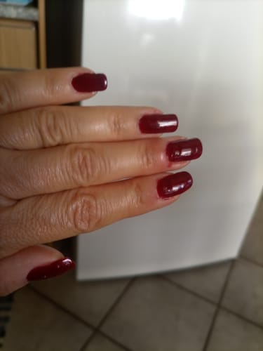 Customer photo review of Lac unghii Vegan - Red Wine "Didier Lab”, 10ml