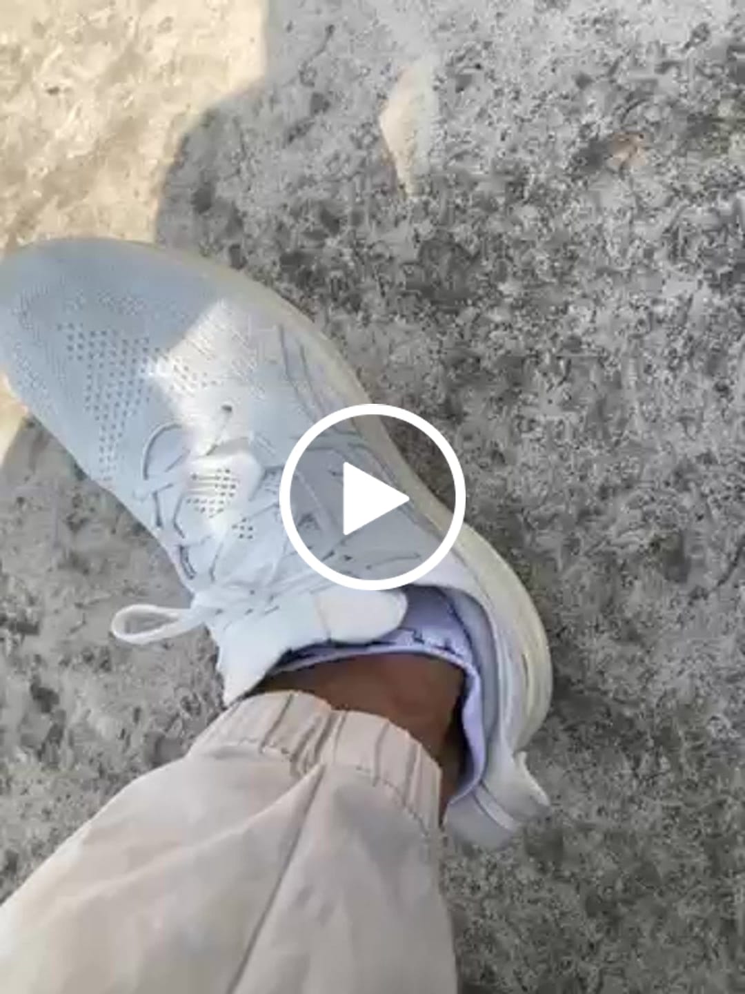 Customer video review of Asics Superblast 3 Unisex Seashell Sun Coral