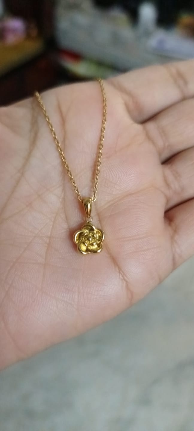 Customer photo review of Delicate Rose Necklace