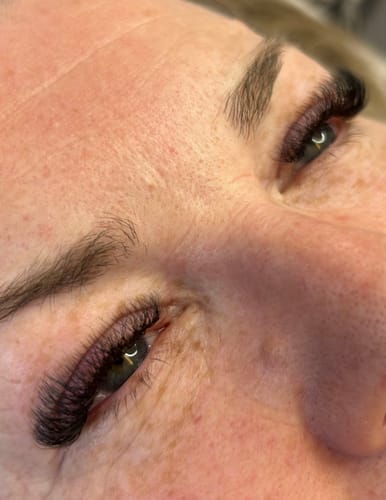 Customer photo review of CLOVER LASHES 0.07