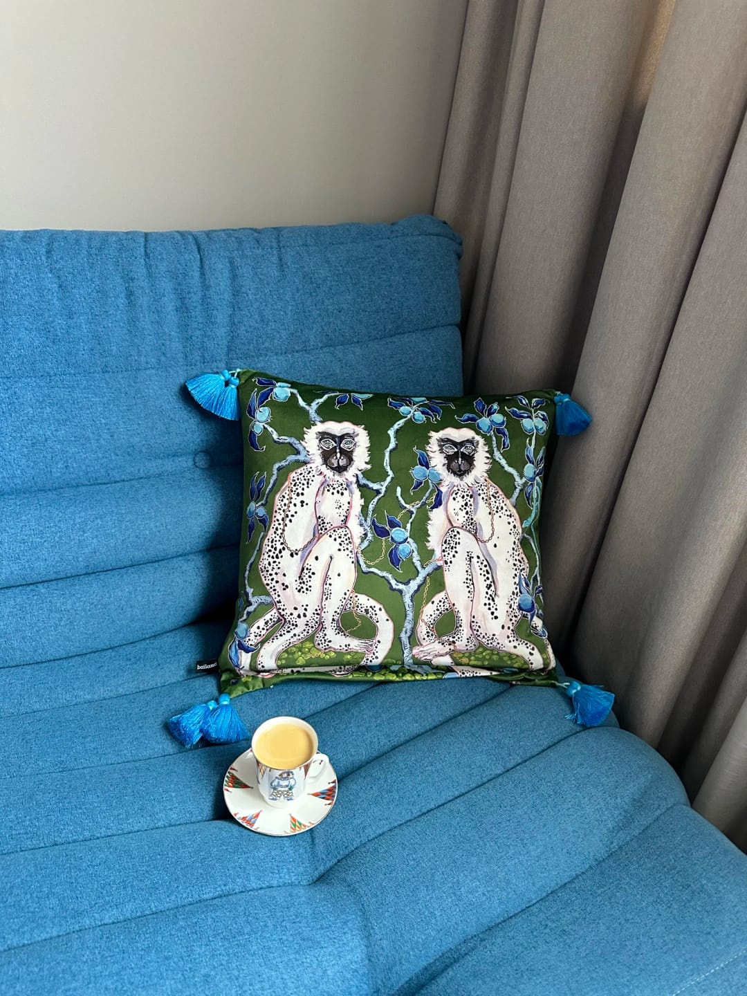 Customer photo review of Green Monkeys Velvet Pillow Cover