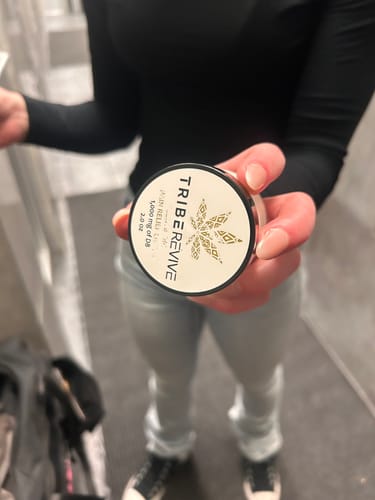 Customer photo review of Royal Blue Shaping Scrunch Butt Leggings