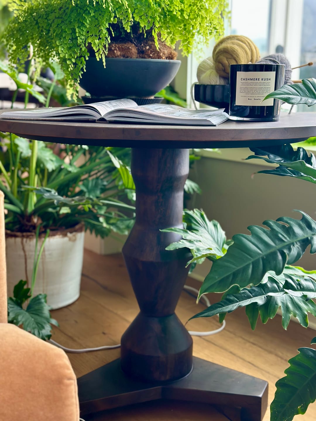 Customer photo review of Rivi Large End Table - Antique Belgium Bleach