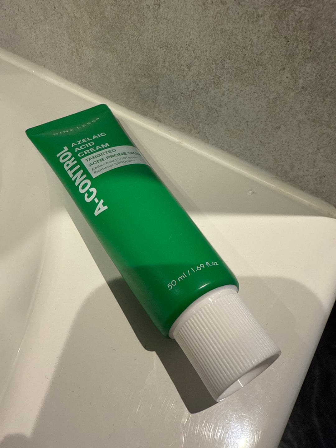 Customer photo review of Krēms ar azelīnskābi problemātiskai ādai Nine Less A-Control Azelaic Acid Cream