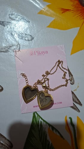 Customer photo review of Relicario Love Personalizado Foto a Color