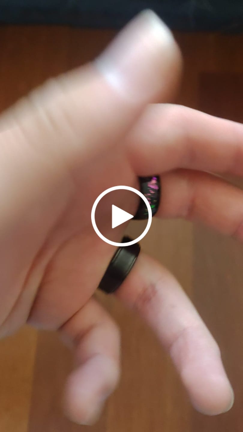 Customer video review of Anillo Hurricane Carburo de Tungsteno