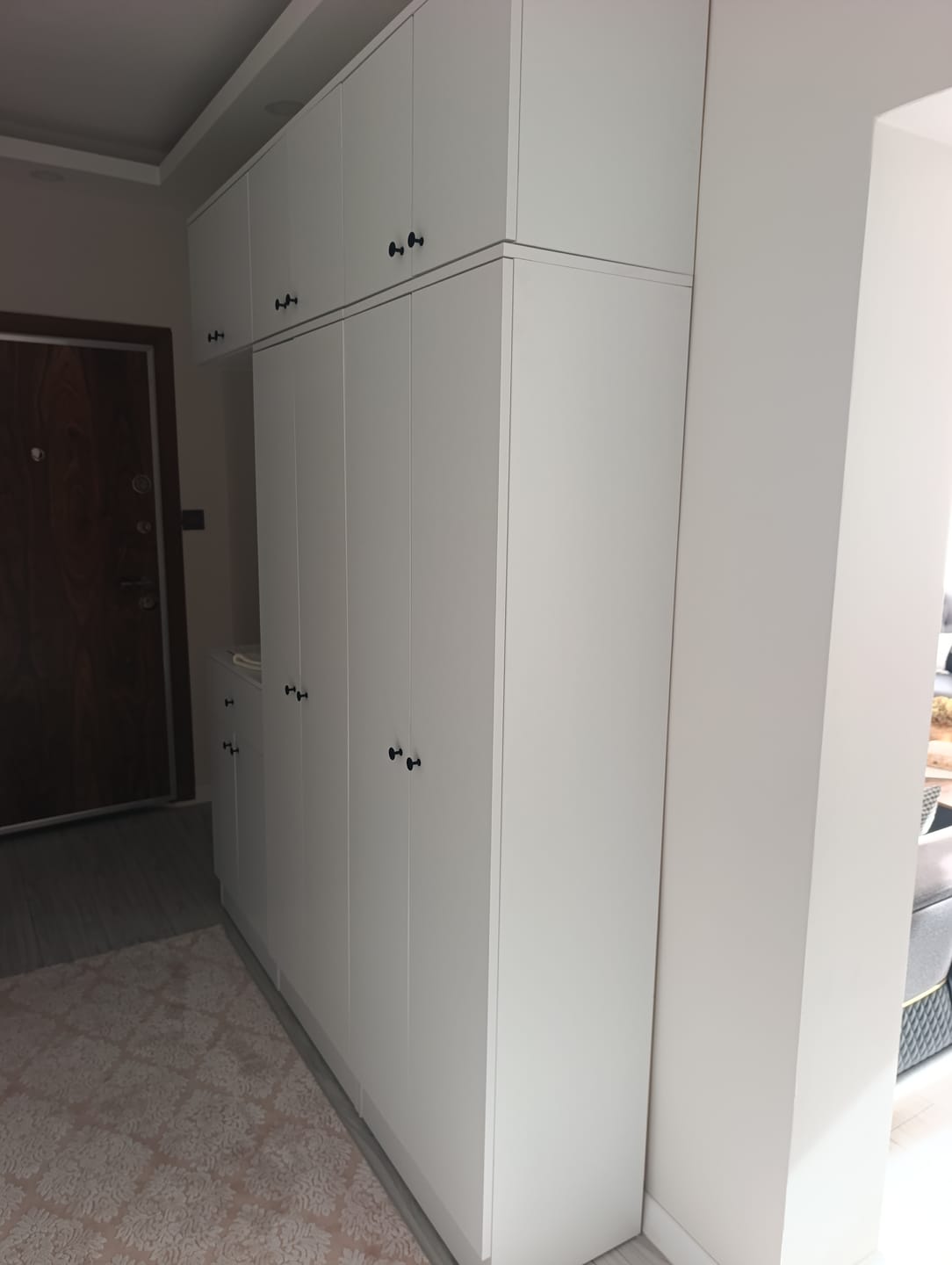 Customer photo review of Rani EA142 Portmanto Çekmeceli Aynalı Askılı Ayakkabılık Vestiyer Beyaz