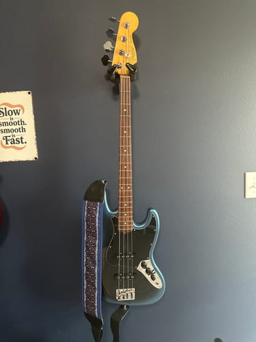 Customer photo review of [NEW] ZERO-G Pro: Guitar & Bass Strap