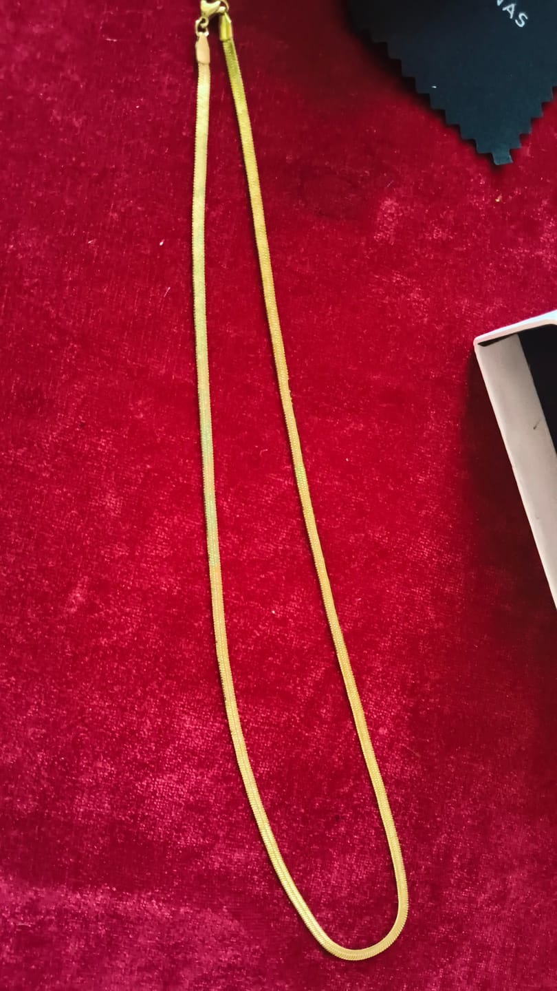 Customer photo review of Silk Gold Chain for Men