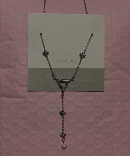 Customer photo review of SVT April Shower Necklace