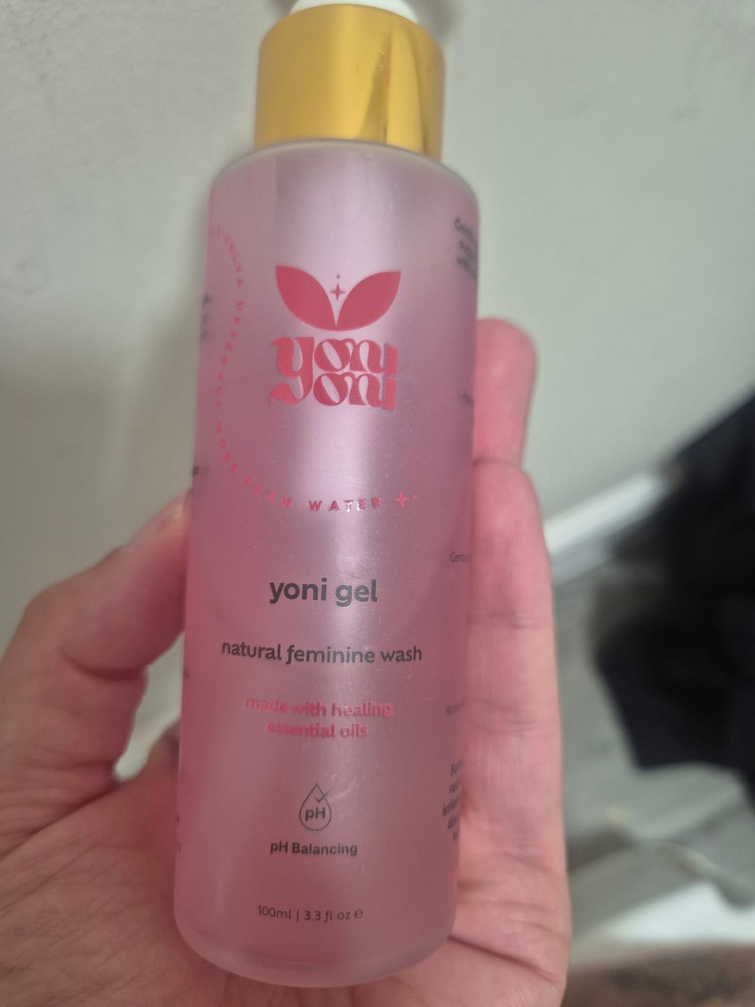Customer photo review of Yoni Gel
