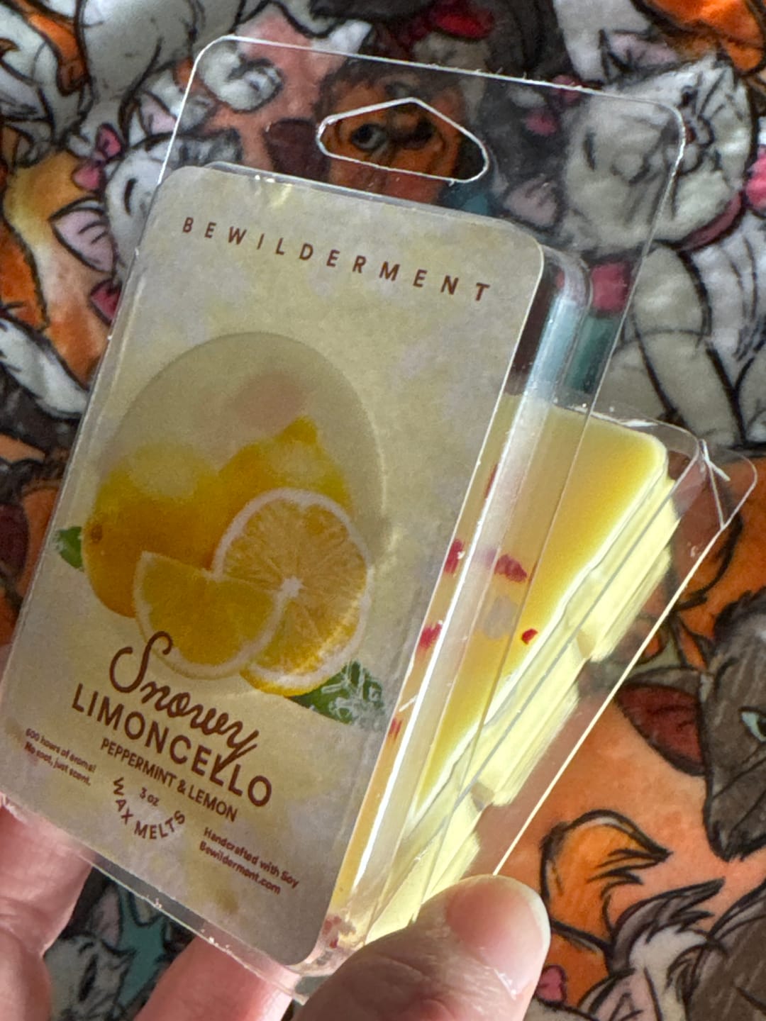 Customer photo review of Snowy Limoncello Wax Melts