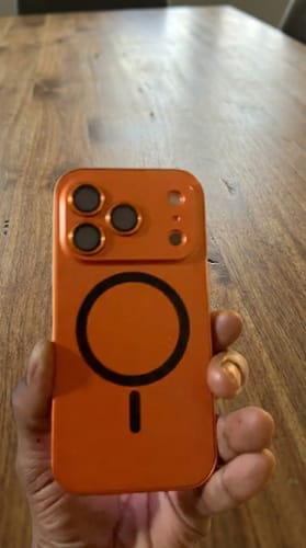 Customer photo review of iPhone Metal Case with Camera Guard