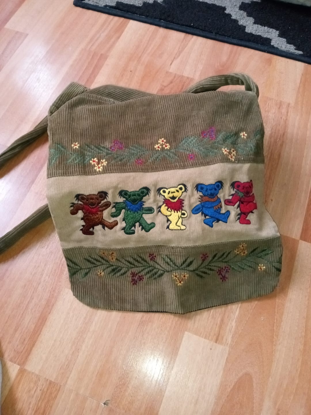 Customer photo review of Grateful Dead Dancing Bear Corduroy Messenger Bag