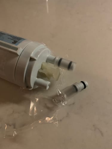 Customer photo review of Kenmore 9999 Replacement Refrigerator Water Filter, 1 Count