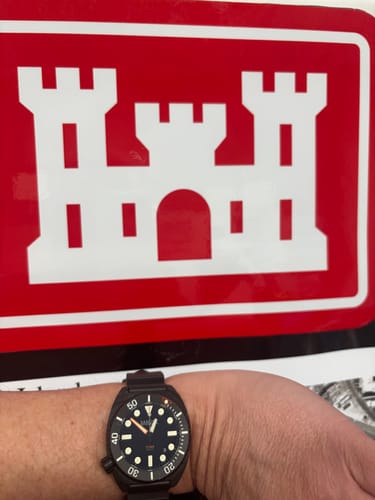 Customer photo review of Titan